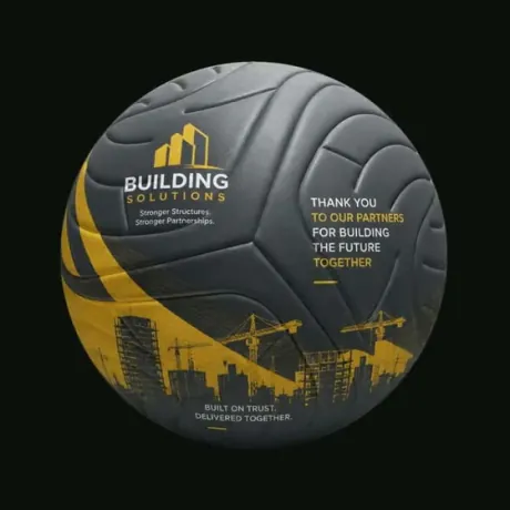 Fußball mit eigenem Design — Bauunternehmen